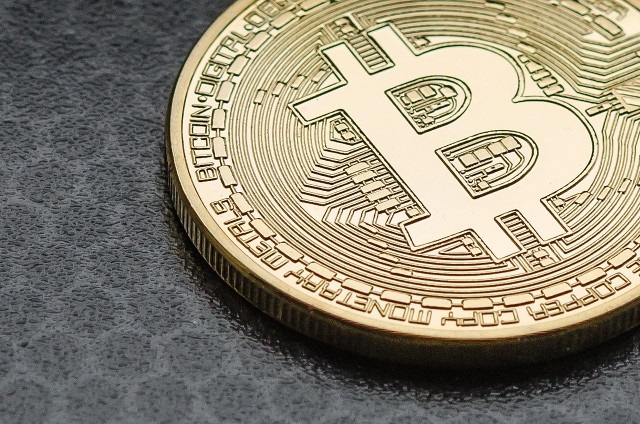 美国3月CPI下跌、联准会降息机率提高！但比特币、美股不涨反跌